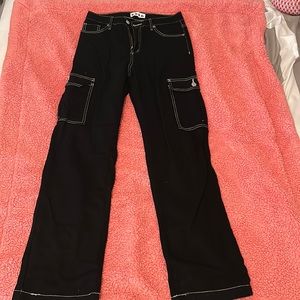 Woman’s black high waisted jeans